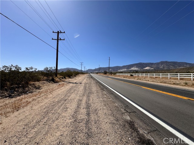 Detail Gallery Image 3 of 8 For 700 State Highway 18, Lucerne Valley,  CA 92356 - – Beds | – Baths