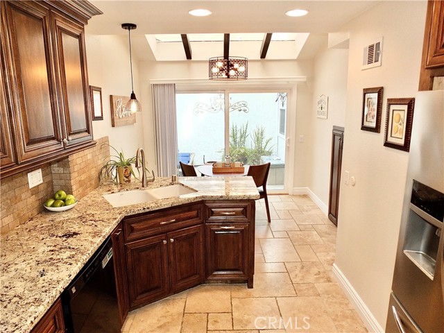 Detail Gallery Image 28 of 66 For 4550 E Ardmore St, Anaheim Hills,  CA 92807 - 3 Beds | 2/1 Baths