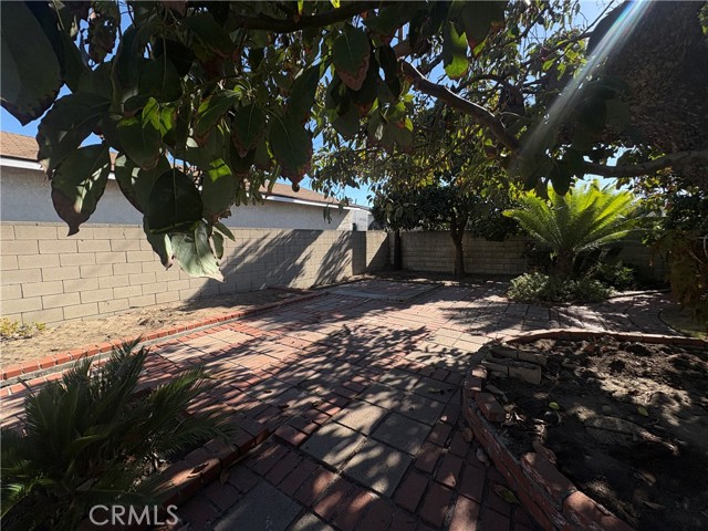 8821 Shenandoah photo 24