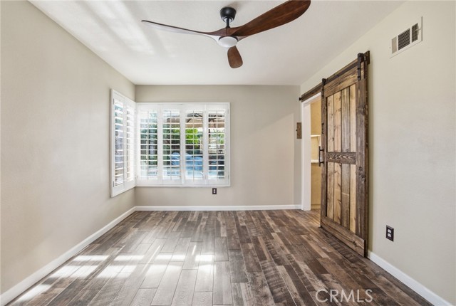 Detail Gallery Image 13 of 39 For 40125 Palmetto Dr, Palmdale,  CA 93551 - 4 Beds | 2/1 Baths