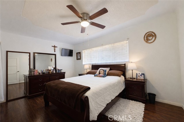 Detail Gallery Image 12 of 27 For 7105 California Ave, Bell Gardens,  CA 90201 - 3 Beds | 2 Baths