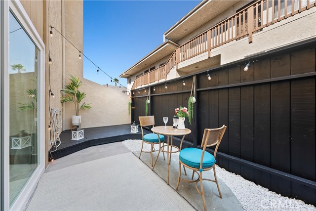 2701 Voorhees Avenue, Redondo Beach, California 90278, 2 Bedrooms Bedrooms, ,2 BathroomsBathrooms,Residential,Sold,Voorhees,SB21161153