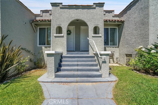 Detail Gallery Image 34 of 38 For 1301 S Hudson Ave, Los Angeles,  CA 90019 - 2 Beds | 2 Baths