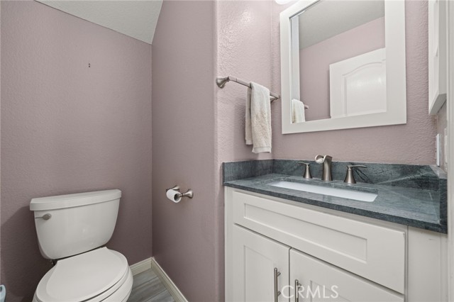 383 Park Avenue, Long Beach CA: https://media.crmls.org/medias/8356a71d-d826-436f-ab0c-06141e7317eb.jpg