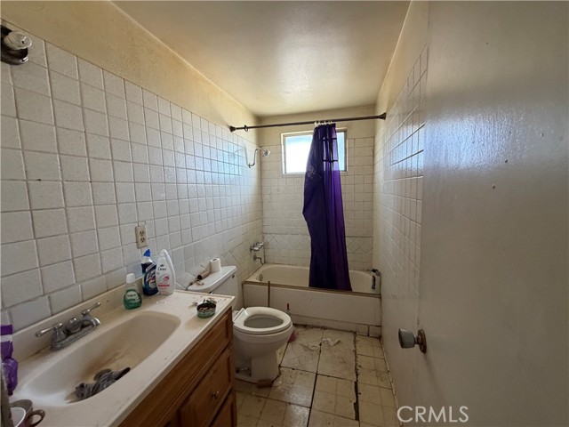 Detail Gallery Image 8 of 10 For 1431 Alamitos Ave, Long Beach,  CA 90813 - – Beds | – Baths