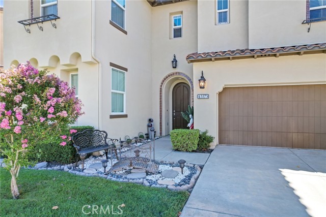Detail Gallery Image 2 of 69 For 45575 Hawk Ct, Temecula,  CA 92592 - 4 Beds | 4 Baths