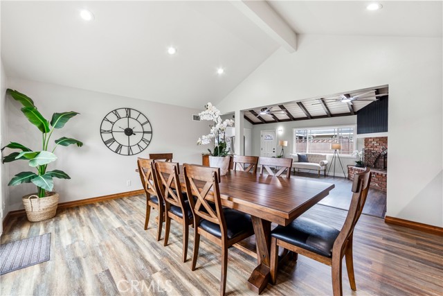 5472 Santa Gertrudes, Garden Grove CA: https://media.crmls.org/medias/8358ac73-a376-4bf8-a0d6-9d14d01d6738.jpg