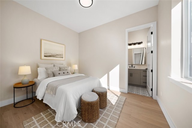 Image 40 of 55 For 2732 Barcelona Street