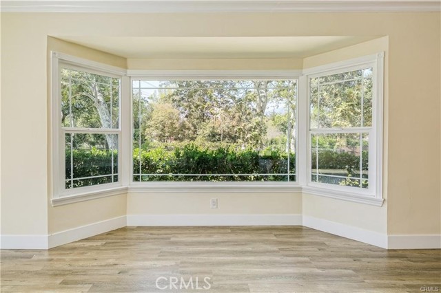 Detail Gallery Image 6 of 34 For 618 S Chapman Woods Rd, Pasadena,  CA 91107 - 3 Beds | 3/1 Baths