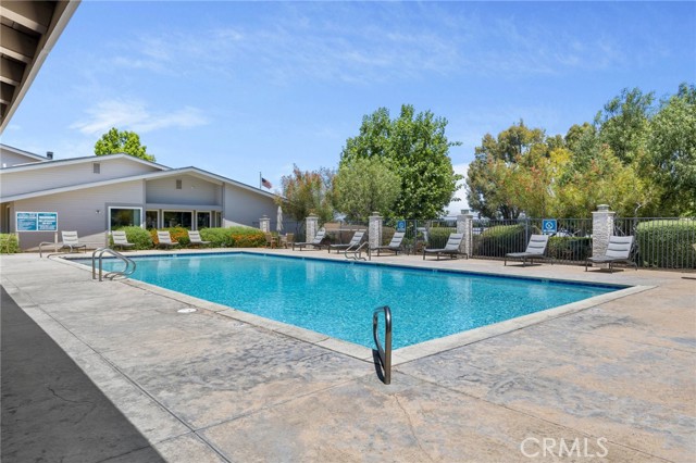 1550 Rimpau Avenue, Corona CA: https://media.crmls.org/medias/835a1a7c-0f4c-466b-beb3-d7ade9c87d54.jpg