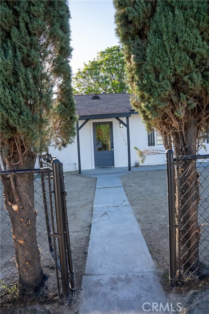 Detail Gallery Image 7 of 64 For 2750 June, San Bernardino,  CA 92407 - 2 Beds | 1 Baths