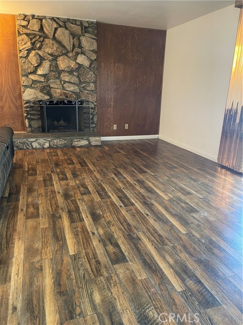 Detail Gallery Image 8 of 19 For 19426 Belshaw, Carson,  CA 90746 - 4 Beds | 2 Baths