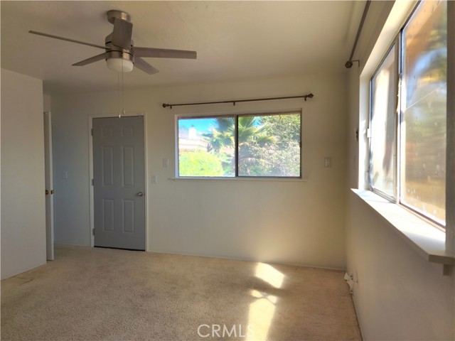 Detail Gallery Image 11 of 24 For 1208 Glines Ave, Santa Maria,  CA 93455 - 5 Beds | 2 Baths