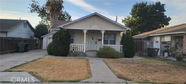 Detail Gallery Image 2 of 16 For 809 Lake, Chowchilla,  CA 93610 - 2 Beds | 1 Baths