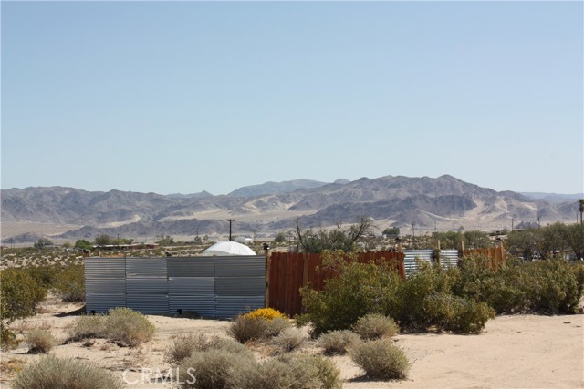 Detail Gallery Image 6 of 37 For 675 Pampas Ave, Twentynine Palms,  CA 92277 - – Beds | – Baths