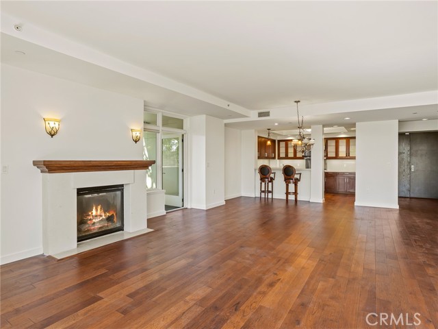 Detail Gallery Image 14 of 55 For 920 Granite Dr #213,  Pasadena,  CA 91101 - 2 Beds | 2/1 Baths