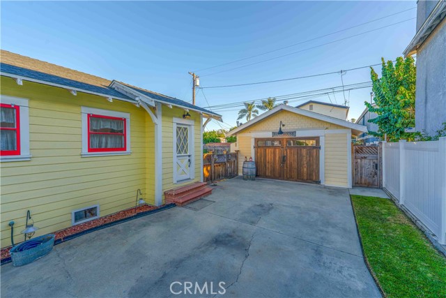 Detail Gallery Image 30 of 33 For 226 E 53rd St, Long Beach,  CA 90805 - 2 Beds | 1 Baths