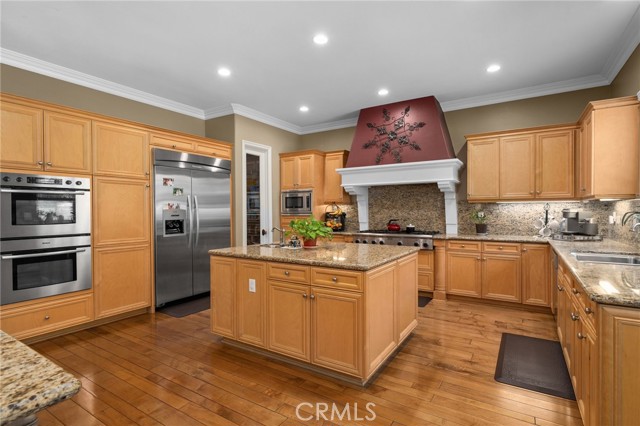 13812 Breeders Cup Drive, Rancho Cucamonga CA: https://media.crmls.org/medias/836024af-f6d9-4d4f-89bf-3e63ef739fa6.jpg