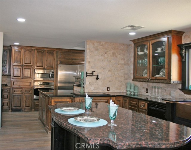 Detail Gallery Image 16 of 32 For 9242 Leona Ave, Leona Valley,  CA 93551 - 4 Beds | 2 Baths