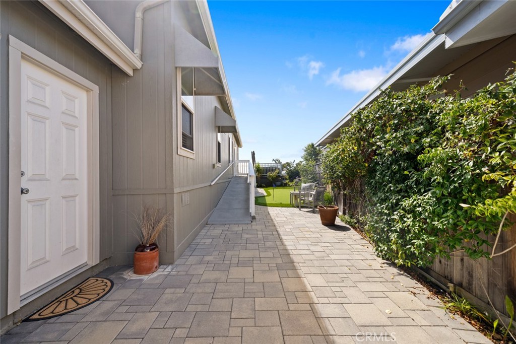 8361c071 C38a 4a67 96f0 306a201d3d58