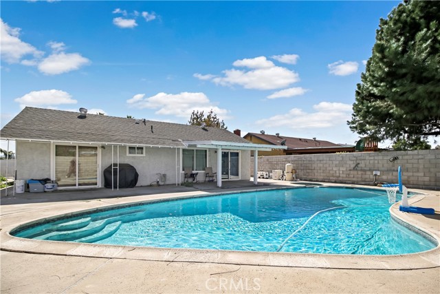 Image 2 for 202 W Locust St, Ontario, CA 91762