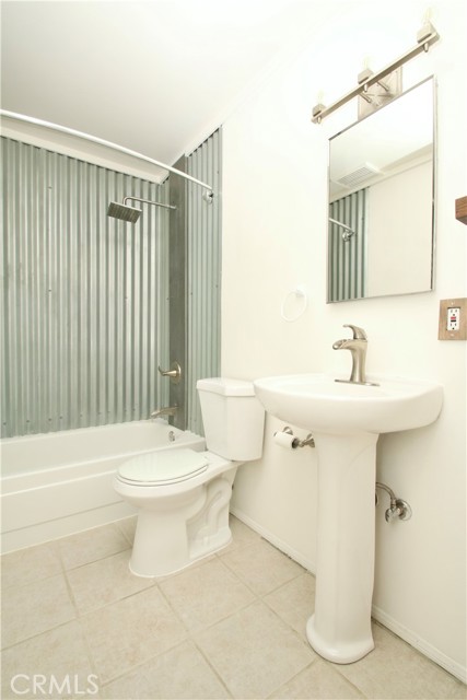 Detail Gallery Image 11 of 24 For 57620 Buena Vista Dr, Yucca Valley,  CA 92284 - 2 Beds | 1 Baths
