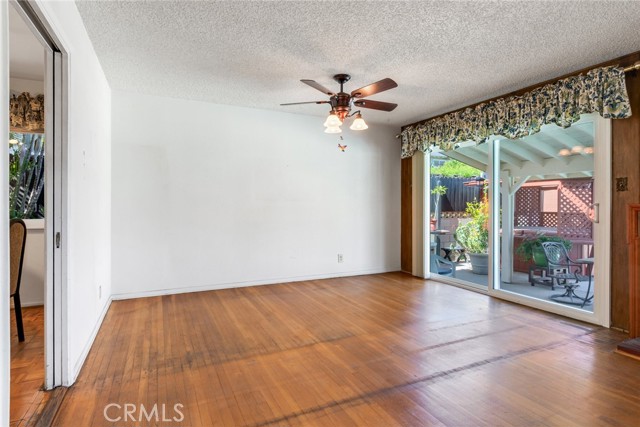 1242 N Dalton Avenue, Azusa CA: https://media.crmls.org/medias/8362d789-655a-4809-9eff-612e8ed3ba71.jpg
