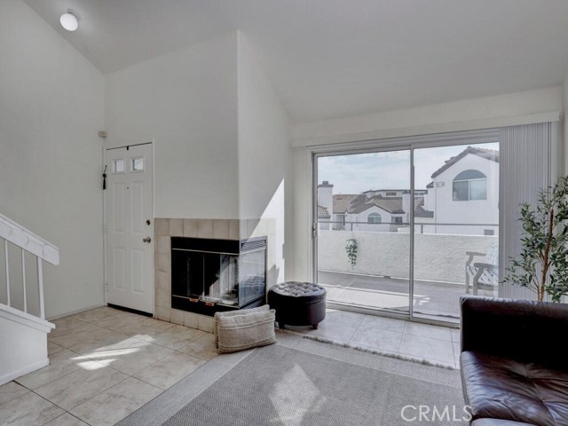 Detail Gallery Image 4 of 39 For 13133 Le Parc #712,  Chino Hills,  CA 91709 - 2 Beds | 2 Baths