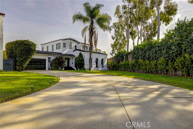 Detail Gallery Image 2 of 59 For 606 Galer Pl, Glendale,  CA 91206 - 4 Beds | 3 Baths