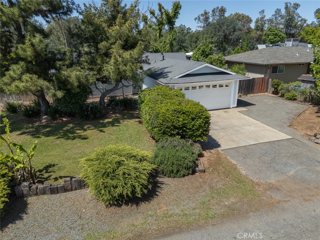 1129 Roy Drive