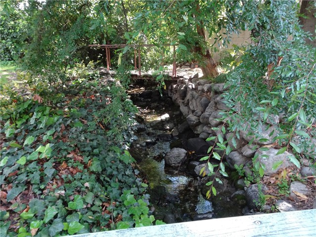 2952 Mill Creek Road, Mentone CA: https://media.crmls.org/medias/836385c3-f5ec-4792-8236-dd2919545931.jpg
