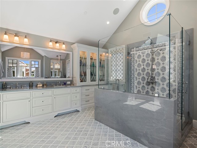 Image 33 of 52 For 1324 Balboa Boulevard
