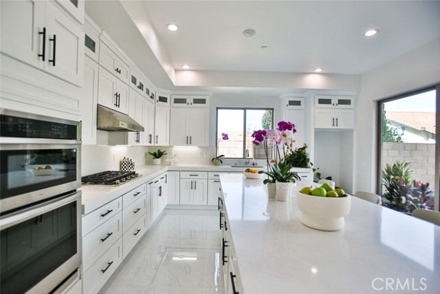 Detail Gallery Image 28 of 63 For 17413 Siena, Fountain Valley,  CA 92708 - 4 Beds | 4 Baths