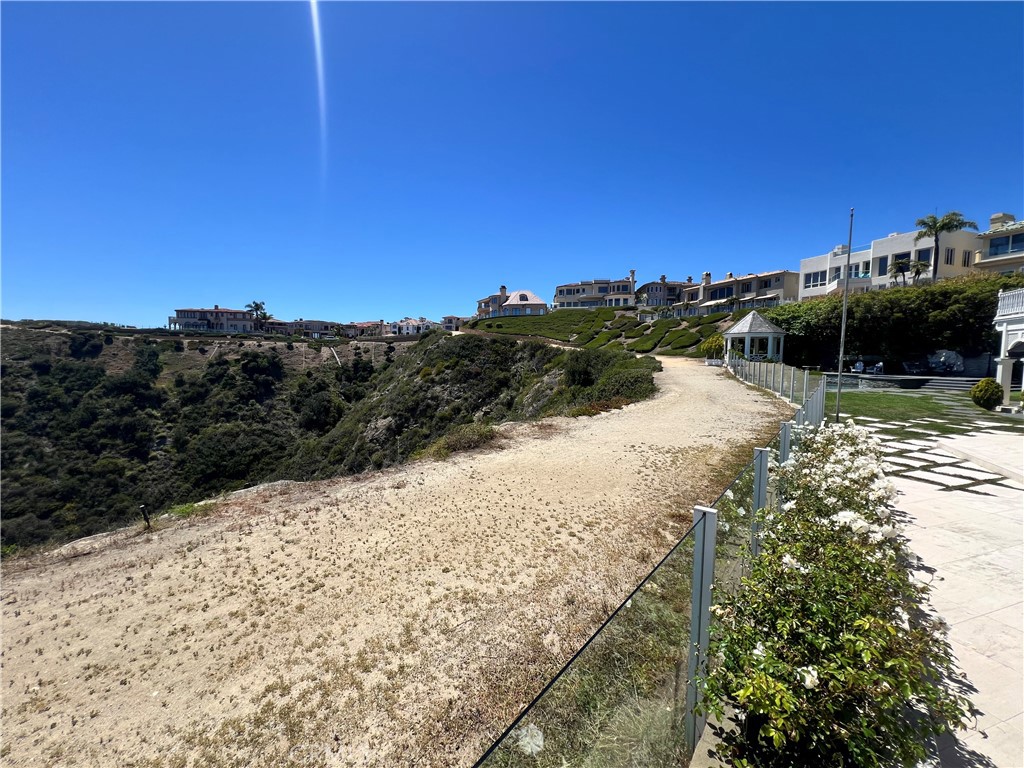 MLS #OC25109679 img 5