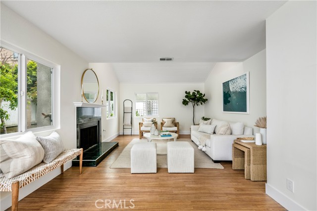 2222 Curtis Avenue, Redondo Beach CA: https://media.crmls.org/medias/8365bced-d3ec-403c-8902-a0f965d7b4e8.jpg