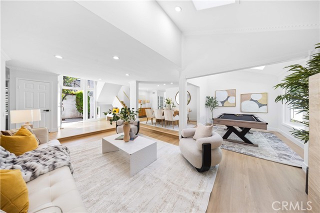 Detail Gallery Image 14 of 73 For 12 Oakdale, Irvine,  CA 92604 - 5 Beds | 3 Baths