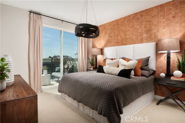 Detail Gallery Image 4 of 5 For 304 E William Way, La Habra,  CA 90631 - 4 Beds | 4 Baths