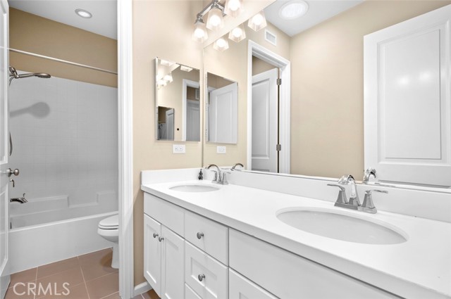 182 Firefly, Irvine CA: https://media.crmls.org/medias/83666077-8431-4882-ad51-af557ed1f9ef.jpg