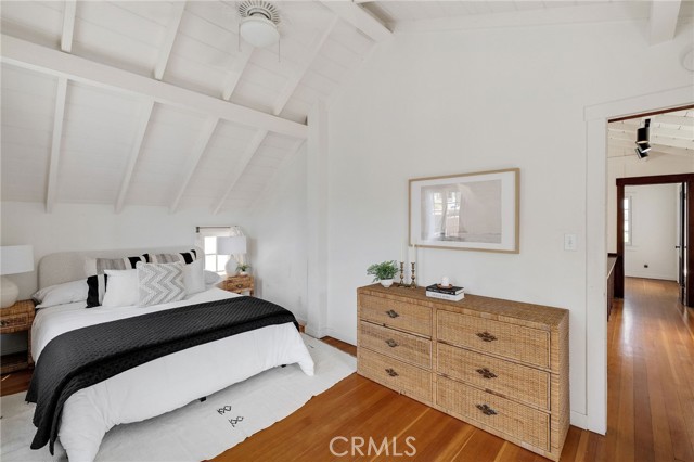 Image 19 of 37 For 525 Manhattan Beach Blvd