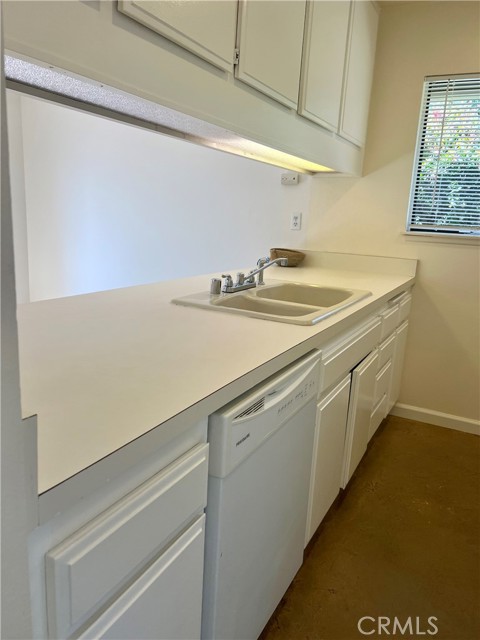 Detail Gallery Image 4 of 14 For 28723 Conejo View Dr, Agoura Hills,  CA 91301 - 3 Beds | 2 Baths