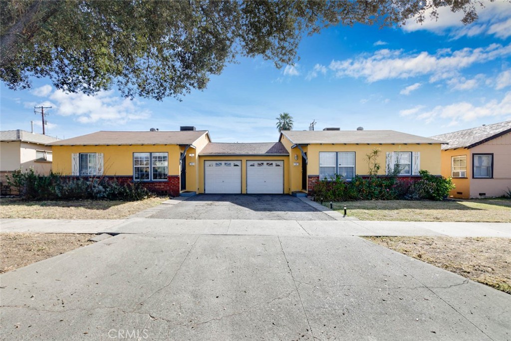 Duplex at 270 E Puente