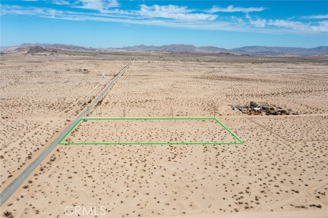 4300 Bagdad Highway, Twentynine Palms, California 92277, ,Land,For Sale,4300 Bagdad Highway,CRJT23024034