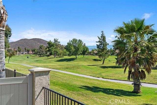 29530 Winding Brook Drive, Menifee CA: https://media.crmls.org/medias/8368a36b-278f-439b-a3a4-8f46f9e5830b.jpg