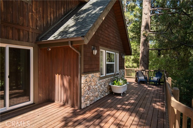 Detail Gallery Image 22 of 27 For 1626 Creek Dr, Lake Arrowhead,  CA 92352 - 3 Beds | 2/1 Baths