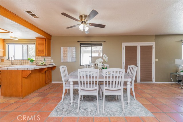 1181 Barkley Ranch Road, Pinon Hills CA: https://media.crmls.org/medias/8368c606-9055-4a13-848c-45c8e4a335ad.jpg