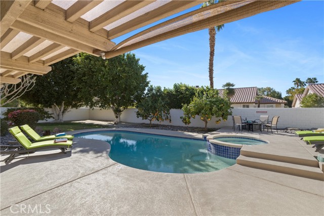 Detail Gallery Image 34 of 51 For 44185 Camino Lavanda, La Quinta,  CA 92253 - 4 Beds | 3 Baths