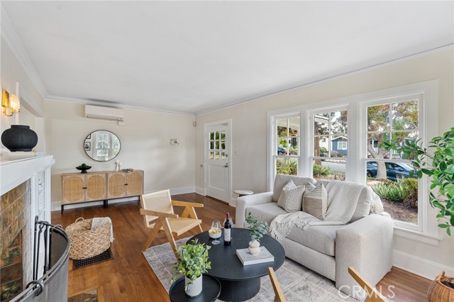 Detail Gallery Image 3 of 31 For 5153 Windermere Ave, Los Angeles,  CA 90041 - 2 Beds | 1 Baths