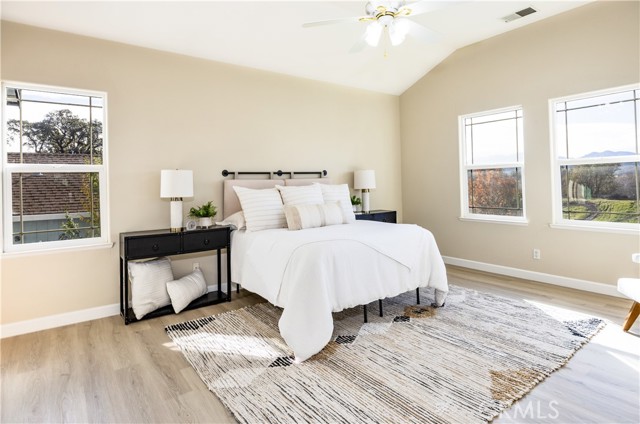 Detail Gallery Image 17 of 47 For 19857 Mountain, Hidden Valley Lake,  CA 95467 - 3 Beds | 3/1 Baths