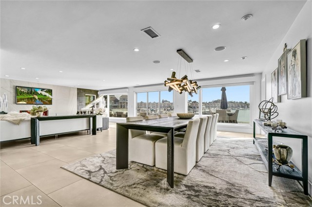 Detail Gallery Image 7 of 58 For 16412 Ardsley Cir, Huntington Beach,  CA 92649 - 4 Beds | 3/1 Baths