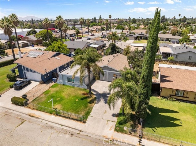 544 N Loretta Street, Rialto CA: https://media.crmls.org/medias/836cac2b-59e6-4df3-a835-c07e310cb50d.jpg